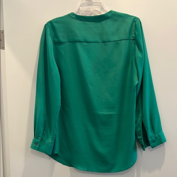 Emerald Green Buttoned Blouse with Mandarin Collar women size m- Nordstroms - Picture 3 of 3